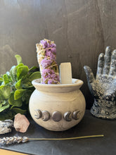 Load image into Gallery viewer, Mini cauldron jar