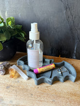 Load image into Gallery viewer, Marbled Bat tray