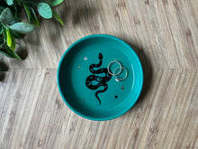 Load image into Gallery viewer, Aurora snake tray