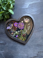 Load image into Gallery viewer, Amethyst Aura Tray