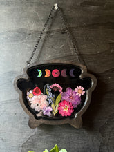 Load image into Gallery viewer, Cauldron of Blooms