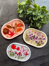 Load image into Gallery viewer, Custom floral tray