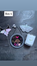Load image into Gallery viewer, Pre made gift box