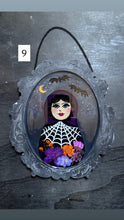 Load image into Gallery viewer, Spooky Frames