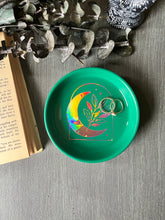 Load image into Gallery viewer, Boho moon tray