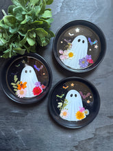 Load image into Gallery viewer, Ghoul in bloom tray
