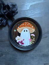 Load image into Gallery viewer, Spirit of the wildflower shroom
