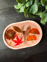 Load image into Gallery viewer, Custom floral tray
