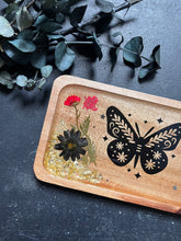 Load image into Gallery viewer, Fluttering Flora tray
