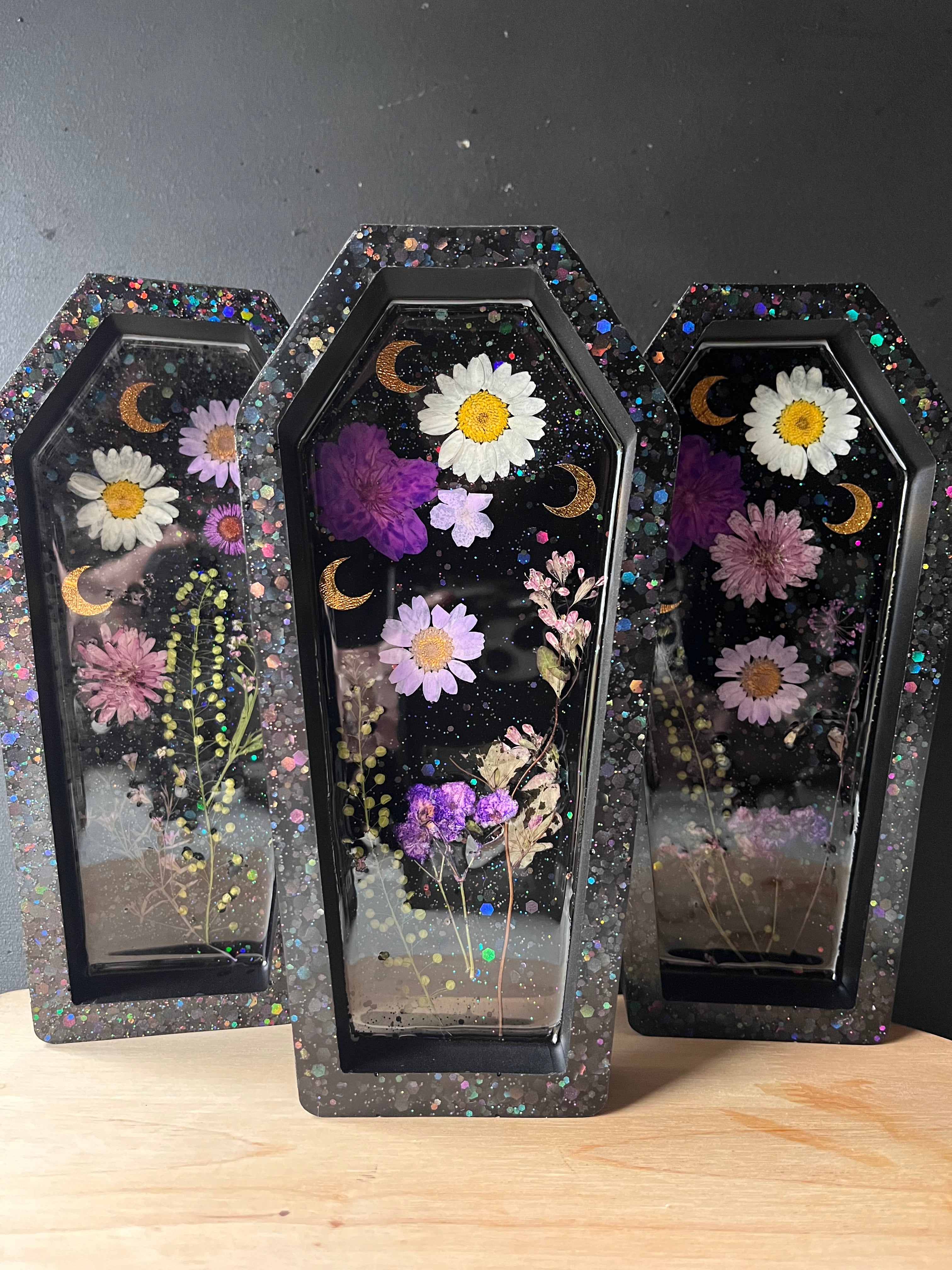 Moonshadow coffin