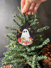 Load image into Gallery viewer, Yuletide Spirit Ornament
