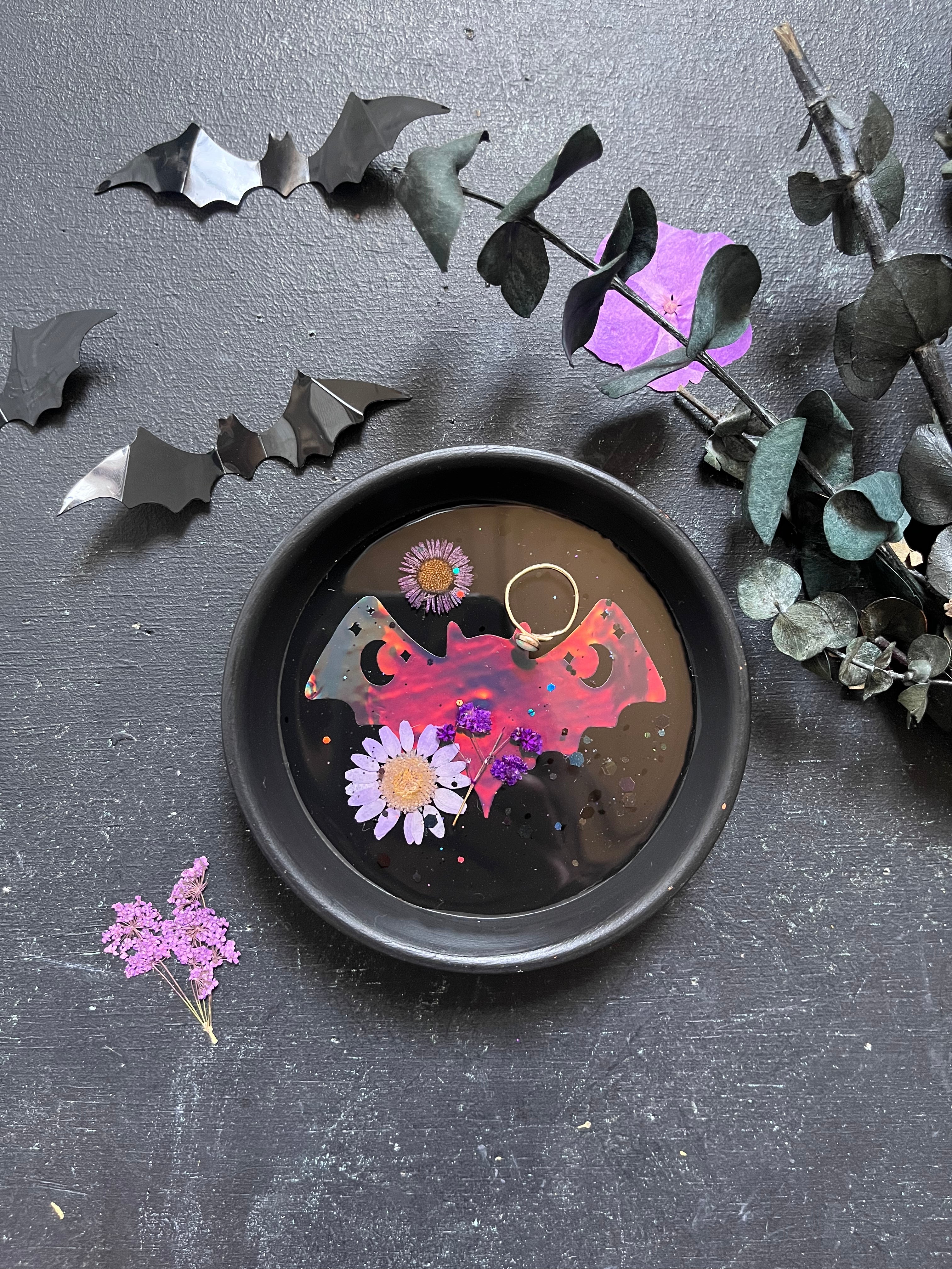 Elvira bat tray