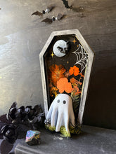 Load image into Gallery viewer, Ghostwood grove coffin
