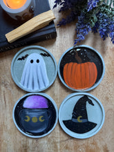 Load image into Gallery viewer, Spooky ring dish
