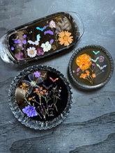 Load image into Gallery viewer, Bats in Bloom tray
