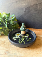 Load image into Gallery viewer, Feya mushroom tray
